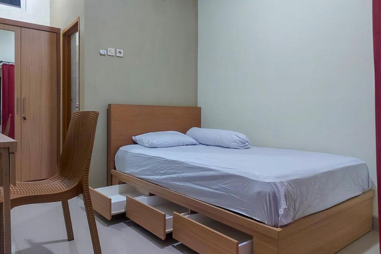 Hotel Koolkost @ Jalan Tirto Agung Srondolwetan Exteriér fotografie